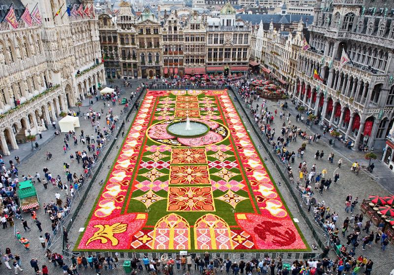 flower carpet 2010